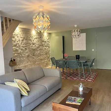 Appartement A 5mn Du Futuroscope: Loft Ravissant!